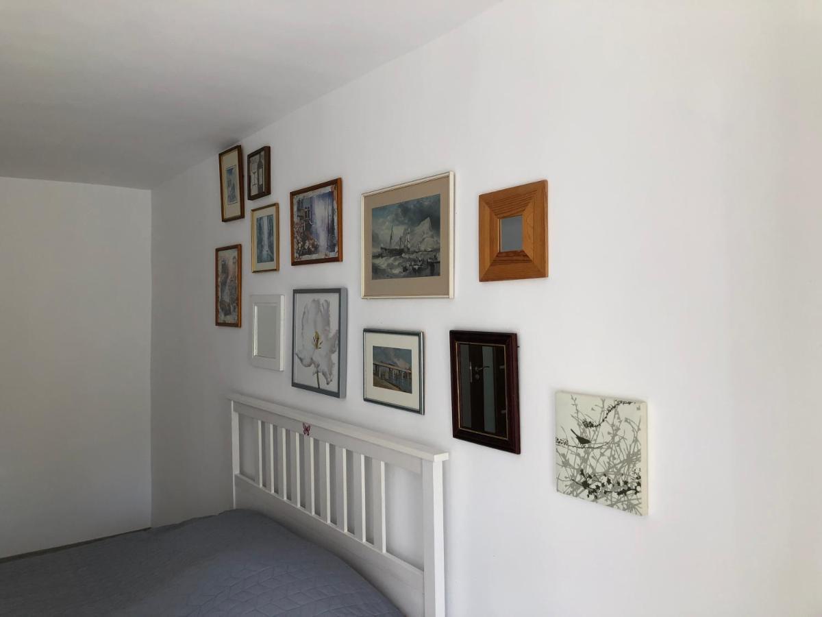 Le Garcon De Cristina-Simple,Quiet,Spacious Studio Bukurešť Exteriér fotografie